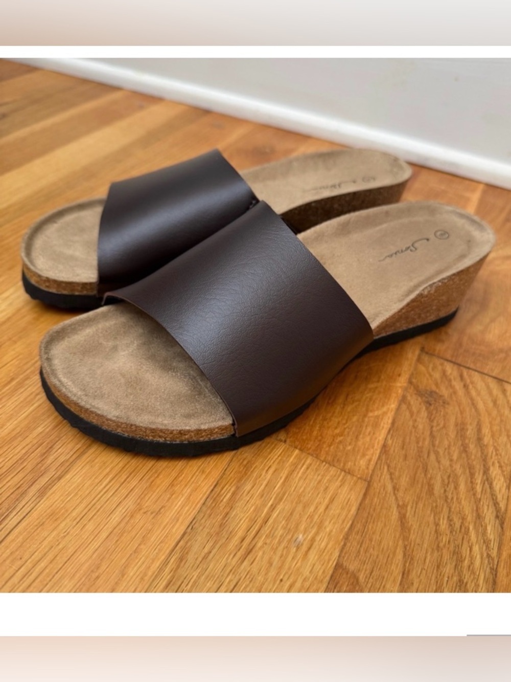 Sonia Brown Faux Leather Cork Wedge Slide Sandals NWOT. Women's Size 9